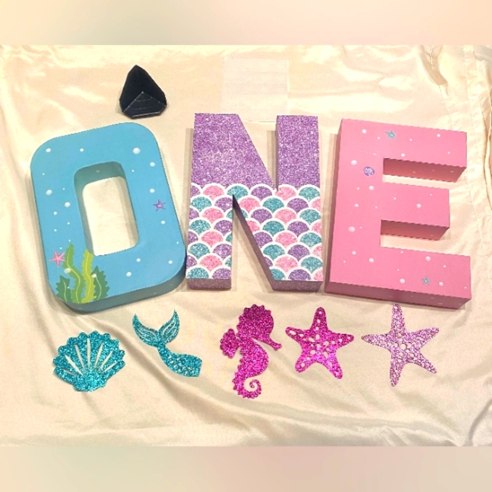 One year old Birthday party decoration blocks NWT